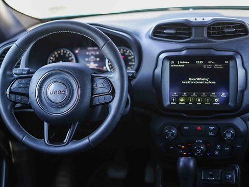 Used 2021 Jeep Renegade Latitude image 13