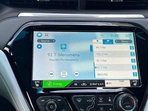 Used 2017 Chevrolet Bolt Premier w/ Driver Confidence II Package image 21