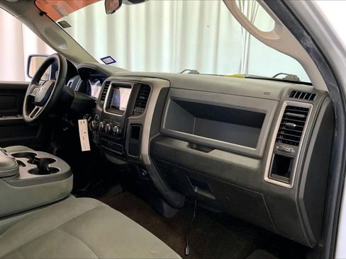 Used 2015 RAM 1500 Tradesman w/ Popular Equipment Group image 28