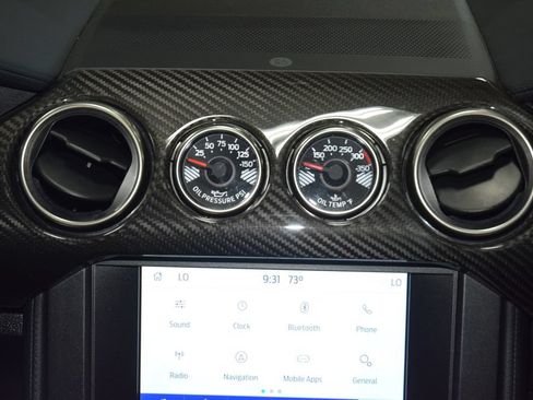 Used 2020 Ford Mustang Shelby GT500 w/ Technology Package RWD image 33