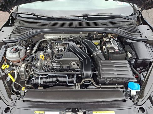 Certified 2022 Volkswagen Jetta S FWD image 27