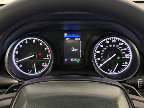 Used 2024 Toyota Camry SE w/ Audio Upgrade Package FWD image 18
