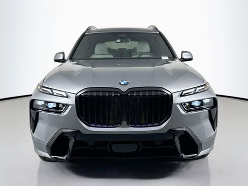 New 2026 BMW X7 xDrive40i image 2