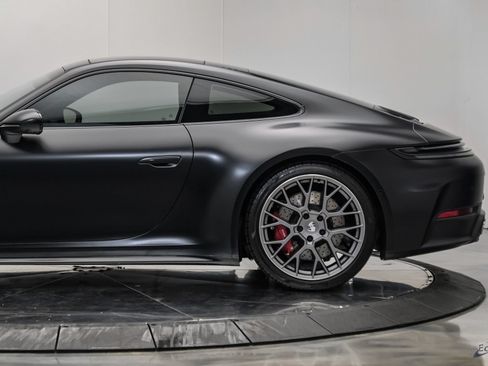 Used 2025 Porsche 911 Carrera S RWD image 8
