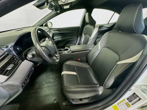 Certified 2025 Toyota Camry SE image 12