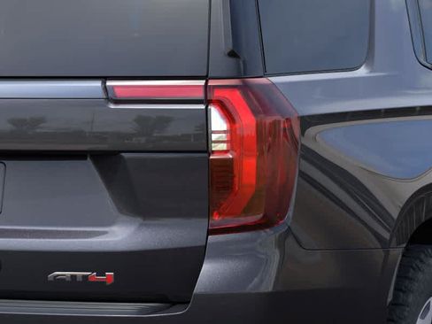 New 2026 GMC Yukon AT4 w/ Premium Trailering Package AWD/4WD image 11