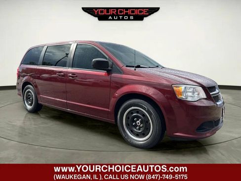 Used 2018 Dodge Grand Caravan SE w/ UConnect Hands-Free Group FWD image 8