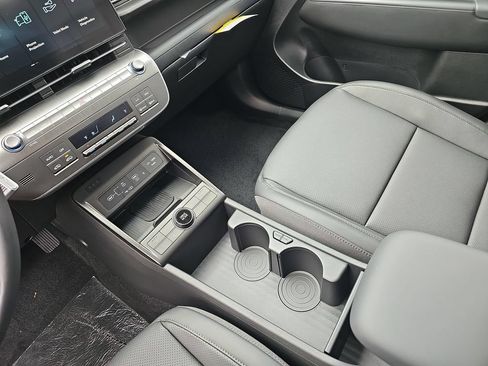 New 2026 Hyundai Kona SEL Premium FWD image 23
