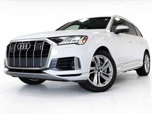 Used 2021 Audi Q7 3.0T Prestige w/ Prestige Package image 1