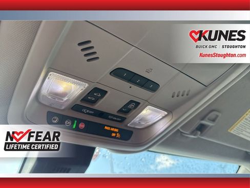 Used 2020 Chevrolet Equinox LT w/ Midnight Edition image 37