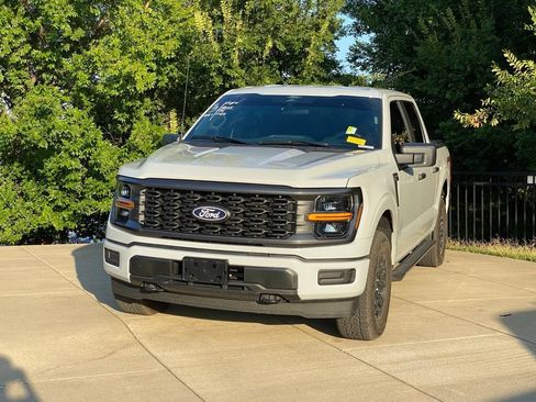 Used 2026 Ford F150 STX AWD/4WD image 3