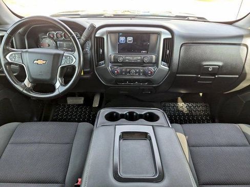 Used 2018 Chevrolet Silverado 1500 LT w/ LT Eassist Package RWD image 18