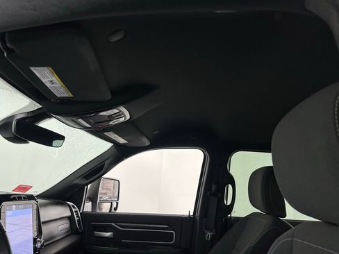 Used 2024 RAM 2500 Big Horn w/ Sport Appearance Package image 25