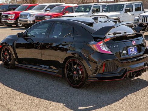 Used 2018 Honda Civic Type R image 6
