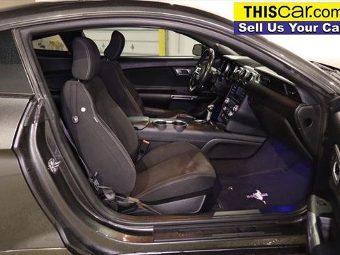 Used 2018 Ford Mustang Coupe RWD image 23