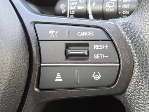 Certified 2024 Honda CR-V EX image 12