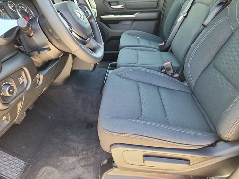 New 2026 RAM 1500 Tradesman AWD/4WD image 7