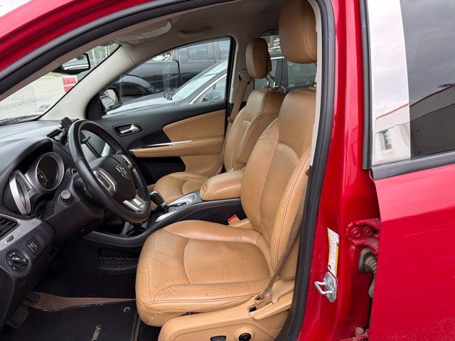 Used 2014 Dodge Journey Limited w/ Mopar All Weather Group FWD image 12