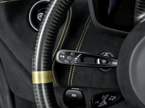Used 2020 McLaren 600LT Spider RWD image 25