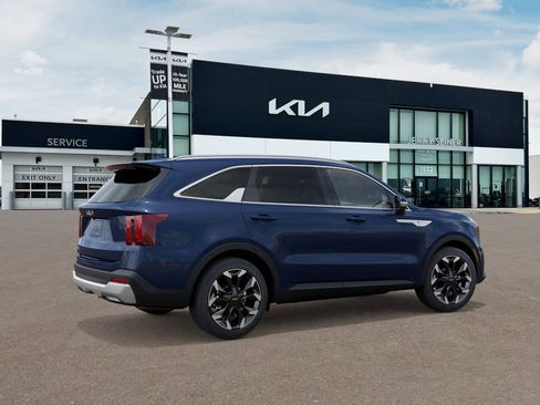 New 2026 Kia Sorento EX AWD/4WD image 7