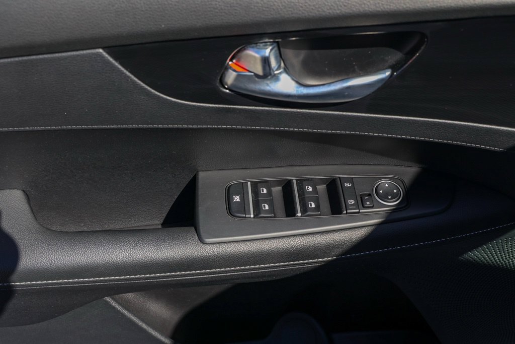 Used 2023 Kia Forte GT-Line w/ GT-Line Premium Package FWD image 26