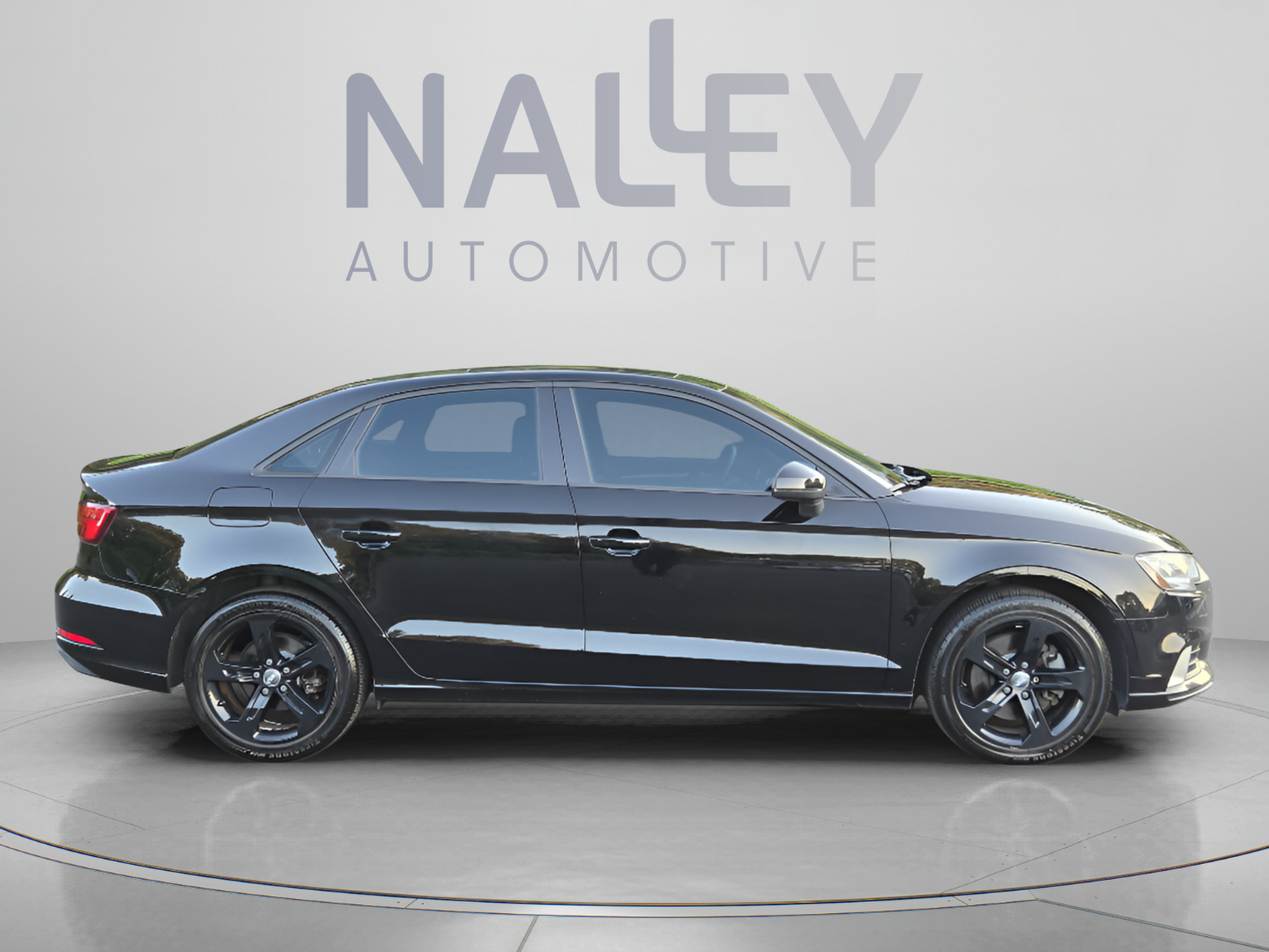 Used 2018 Audi A3 2.0T Premium FWD image 6