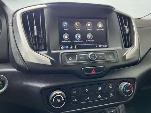 Used 2018 GMC Terrain SLE image 54