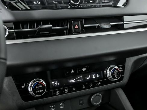 New 2026 Mitsubishi Outlander SE AWD/4WD image 24