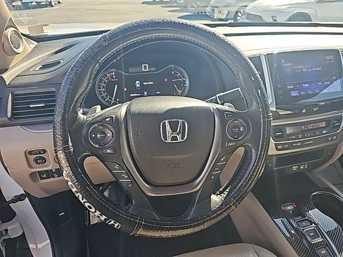 Used 2020 Honda Ridgeline RTL image 16