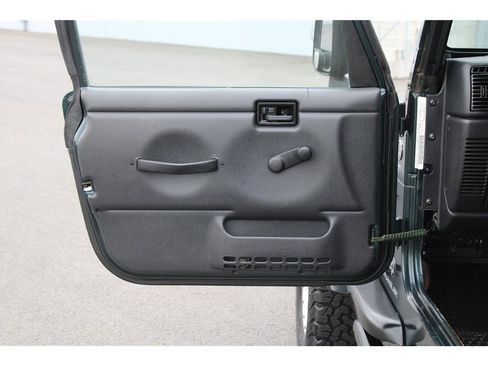 Used 2005 Jeep Wrangler Sport w/ Security Group image 7