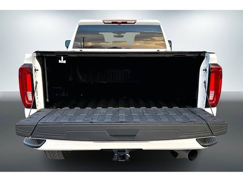 Used 2022 GMC Sierra 3500 AT4 image 7