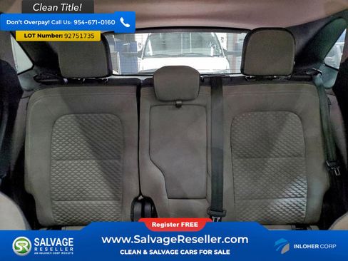 Used 2020 Ford Escape SE FWD image 13