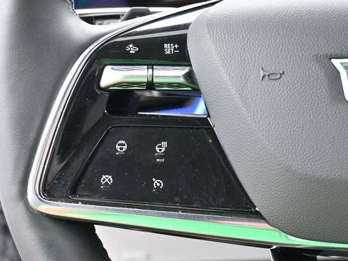 Certified 2025 Cadillac Optiq Sport 1 AWD/4WD image 18