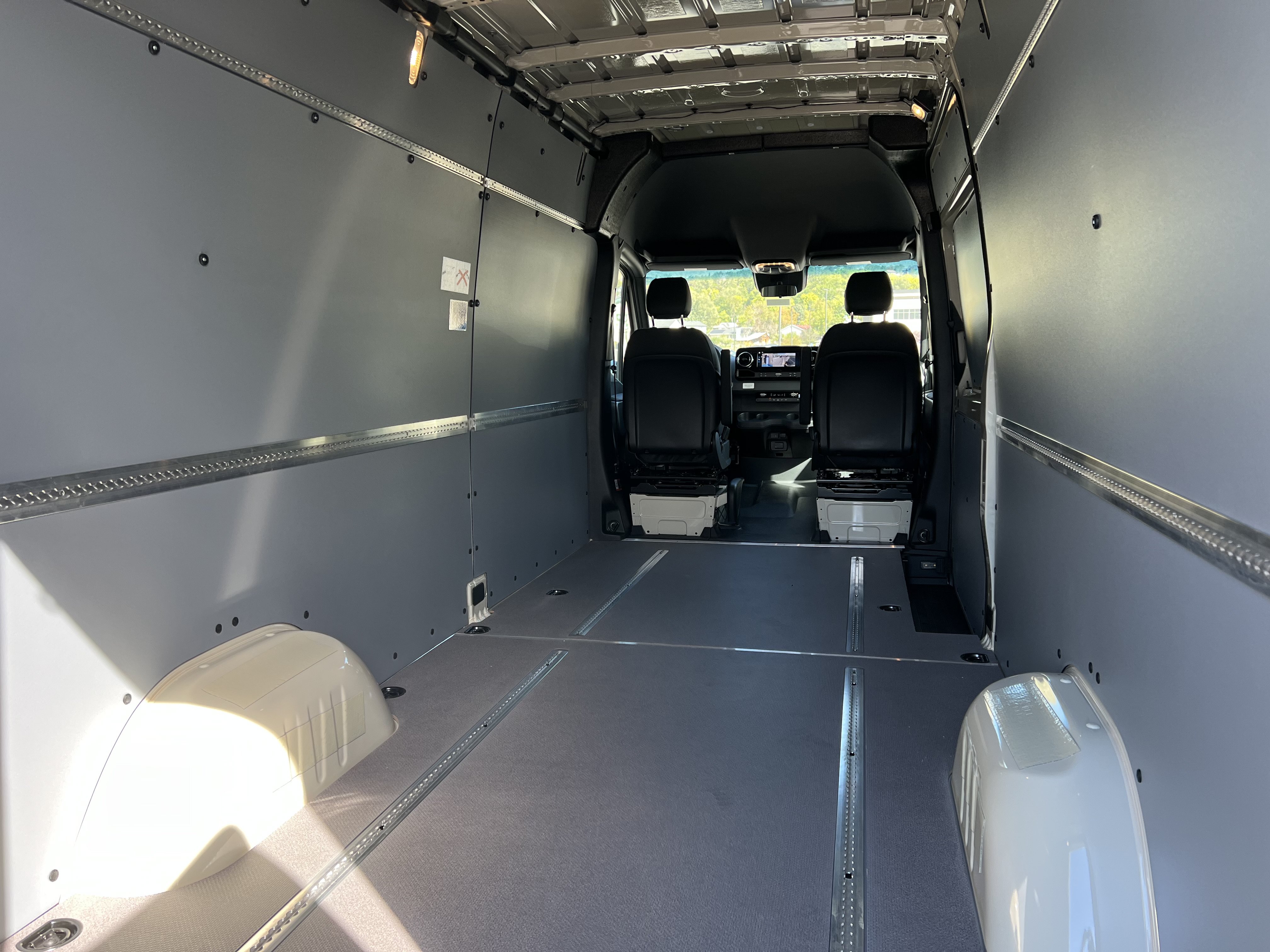 New 2026 Mercedes-Benz Sprinter 2500 image 18