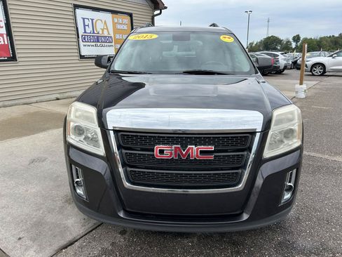 Used 2015 GMC Terrain SLE w/ Convenience Package AWD/4WD image 2
