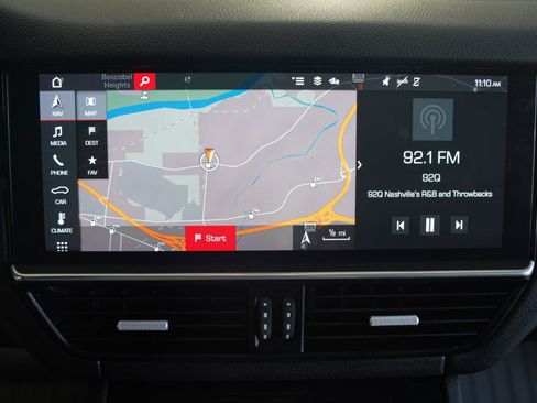 Used 2020 Porsche Cayenne AWD/4WD image 20