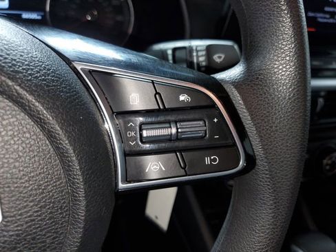 Used 2022 Kia Forte LXS image 14