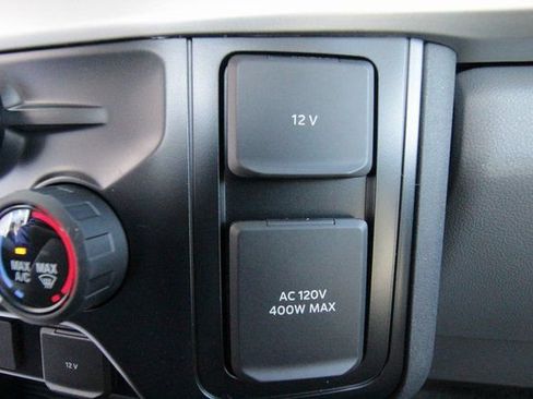 Used 2024 Ford F550 4x4 Regular Cab Super Duty image 24