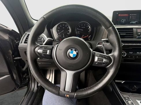 Used 2018 BMW 230i Convertible RWD image 18