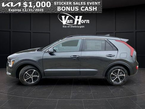 New 2025 Kia Niro LX image 10