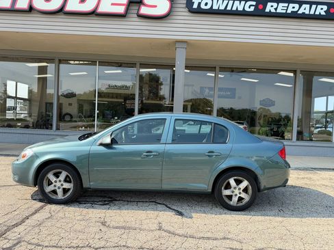 Used 2010 Chevrolet Cobalt LT w/ Preferred Equipment Group FWD image 2