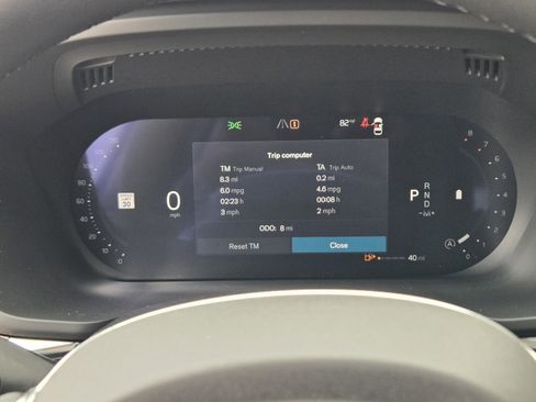 Used 2026 Volvo XC60 B5 Core AWD/4WD image 15