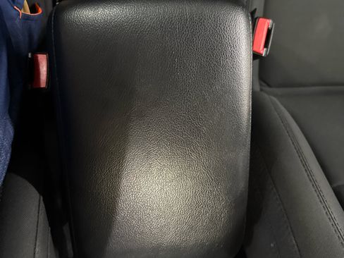 Used 2021 Jeep Gladiator Sport image 21