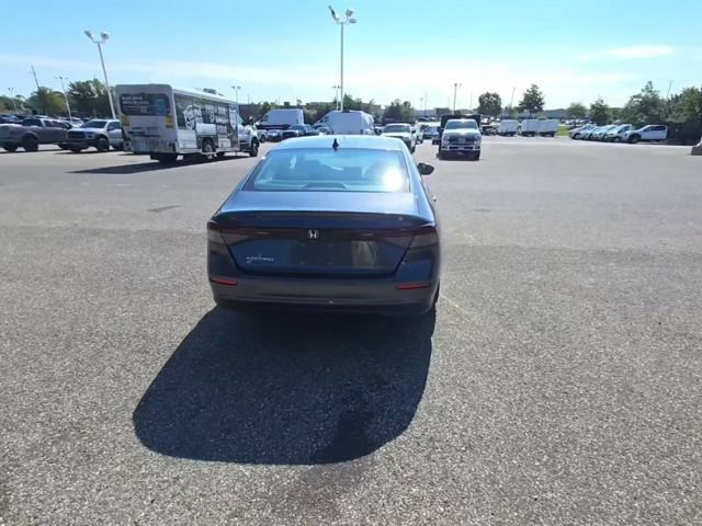 Used 2024 Honda Accord EX image 7