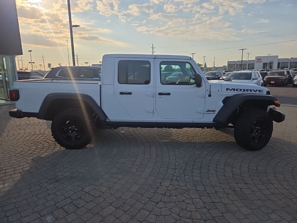 Used 2022 Jeep Gladiator Mojave w/ Cold Weather Group AWD/4WD image 4