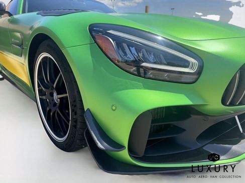 Used 2020 Mercedes-Benz AMG GT R image 6