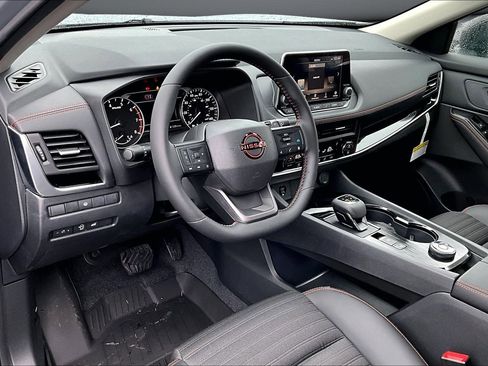 New 2026 Nissan Rogue SV AWD/4WD image 7