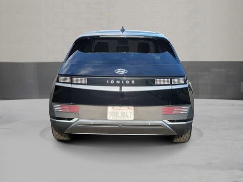 Used 2024 Hyundai Ioniq 5 SEL RWD image 4