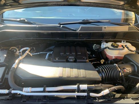 Used 2021 Chevrolet Silverado 1500 Custom w/ LPO, Dark Essentials Package image 9