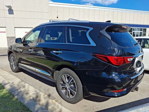 Used 2017 INFINITI QX60 Luxe w/ Premium Plus Package AWD/4WD image 4